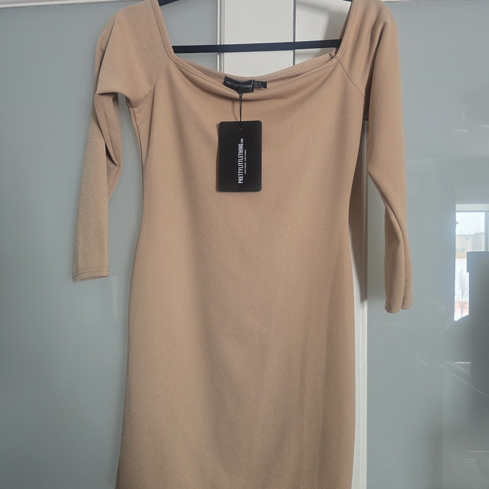PrettyLittleThing Beige Off-Shoulder Long Sleeve Dress